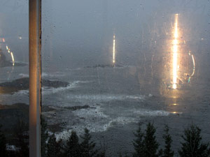 Storm lashes Midcoast Maine